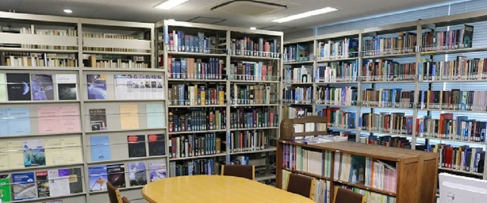 図書室写真1