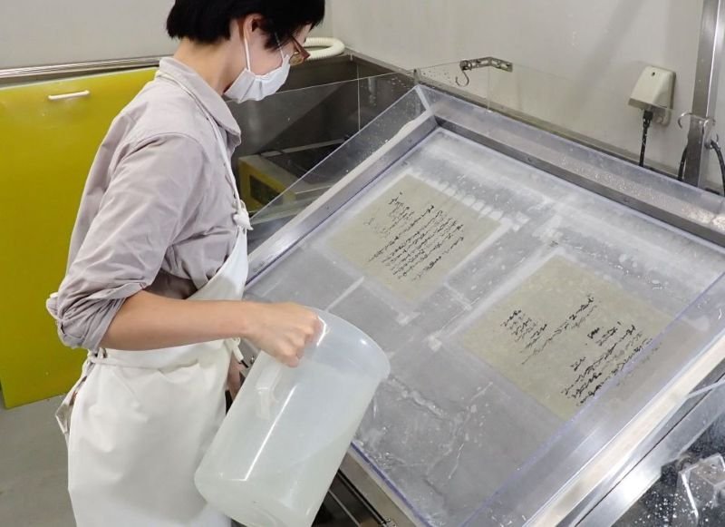 修理工程の様子